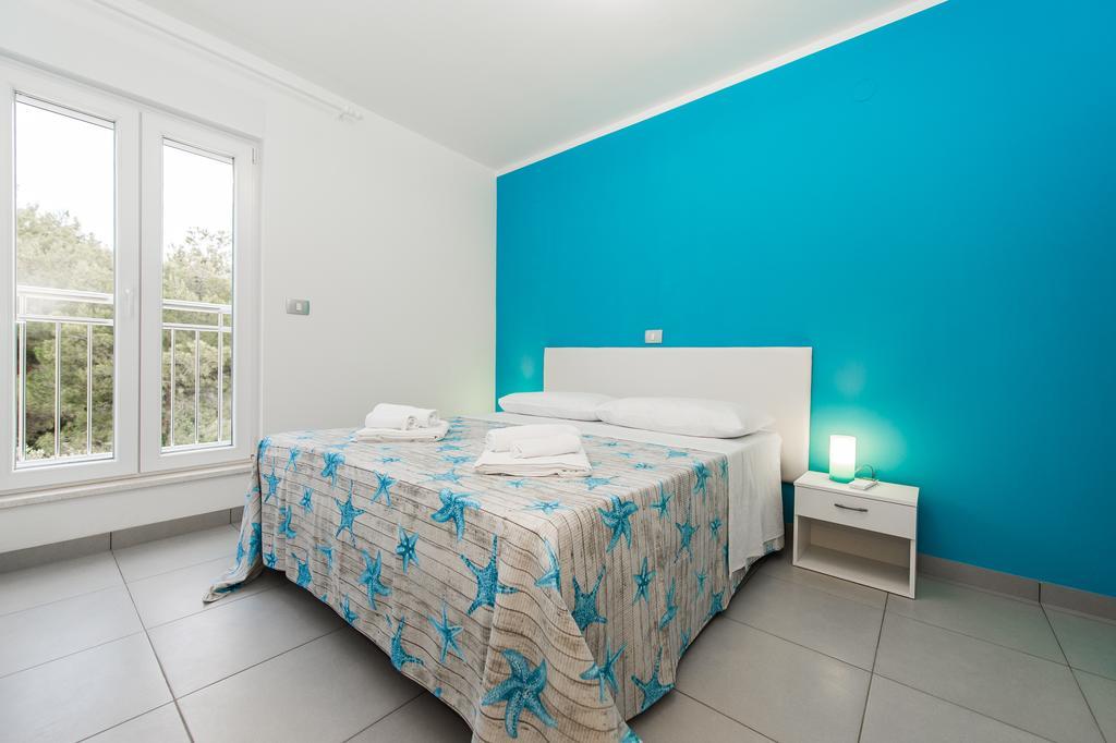 Blue Sky Apartments روغوزنيكا المظهر الخارجي الصورة