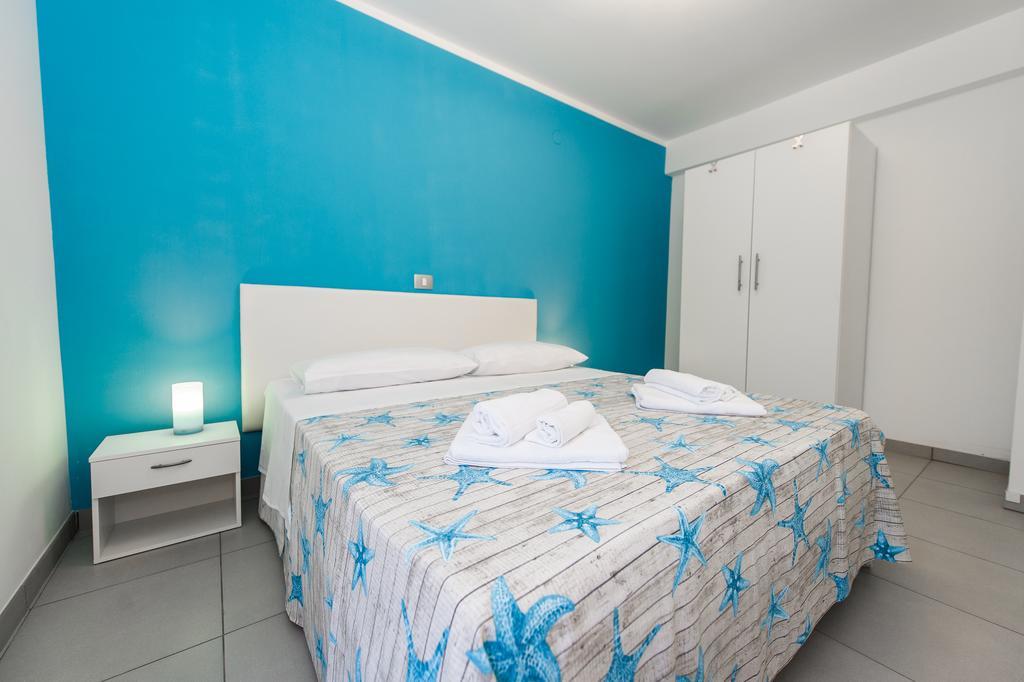Blue Sky Apartments روغوزنيكا المظهر الخارجي الصورة