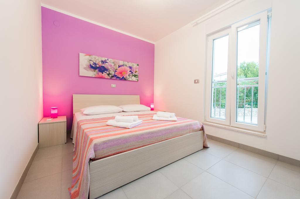 Blue Sky Apartments روغوزنيكا المظهر الخارجي الصورة