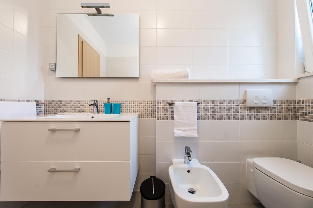 Blue Sky Apartments روغوزنيكا المظهر الخارجي الصورة